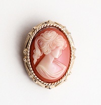 antique_cameo can't hold antiques in an IRA